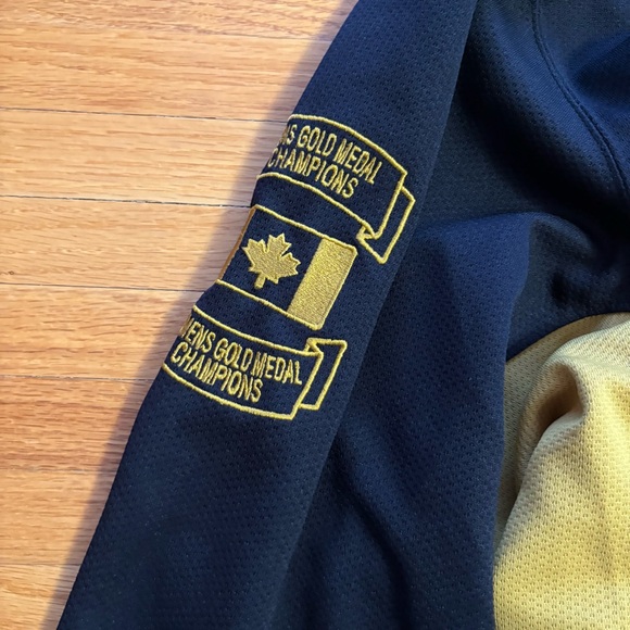 Roots Salt Lake City Winter Olympic Champions Hockey Jersey - Picture 5 of 8